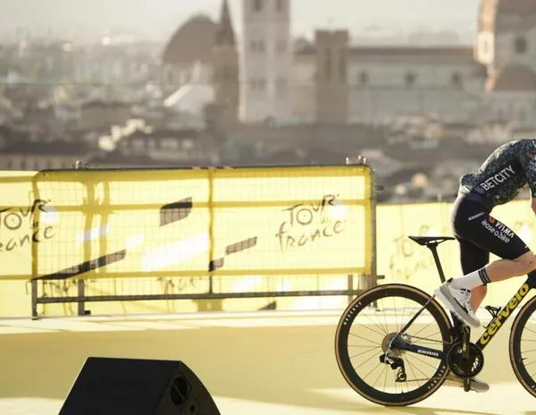 En Florencia, con sol, empieza el Tour de Francia 2024