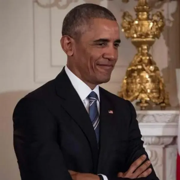 Petro considera que “la familia Obama tiene en sus manos la posibilidad de desenredar el torbellino de violencia en el mundo”