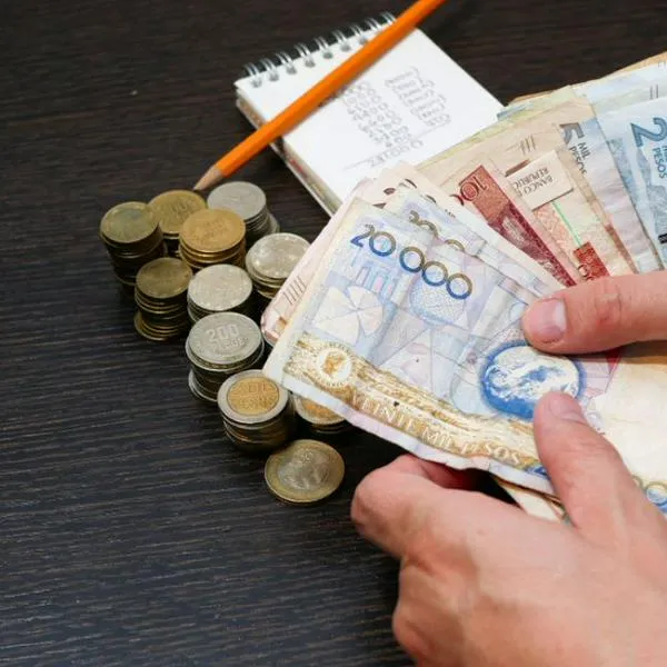 Dinero Colombia a propósito de si se pueden retirar las cesantías sin carta