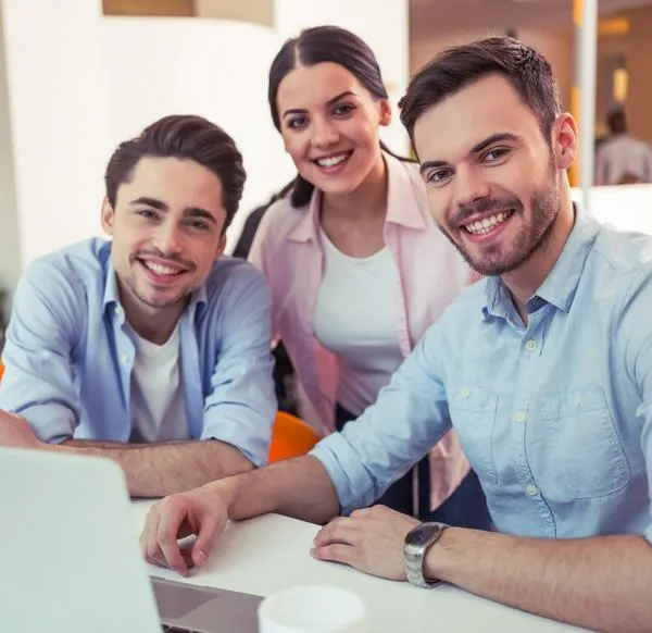 Empresas y trabajadores en Colombia tendrán cambio grande por novedad ligada a Inteligencia Artificial (IA) en los negocios.