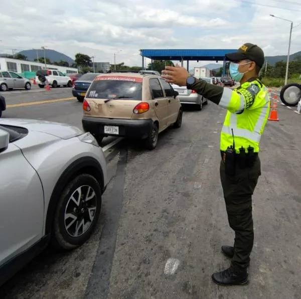 Plan retorno: bloqueos en La Mesa afectan movilidad en la vía Girardot - Bogotá 