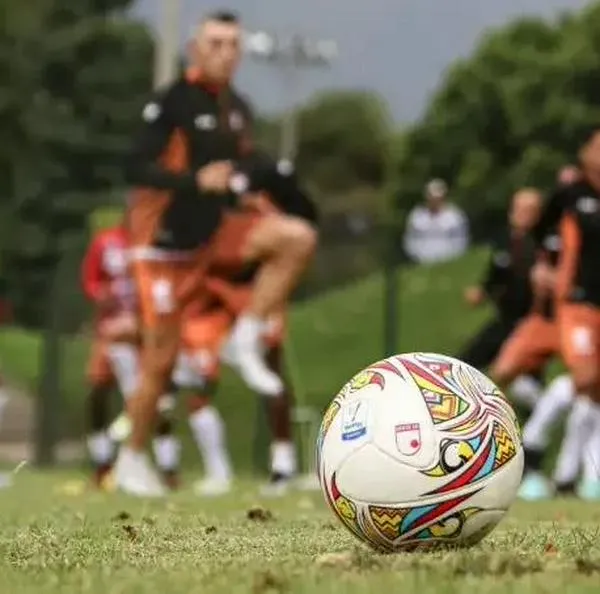 Santa Fe sorprendería repatriando a jugador por salida de Julián Millán