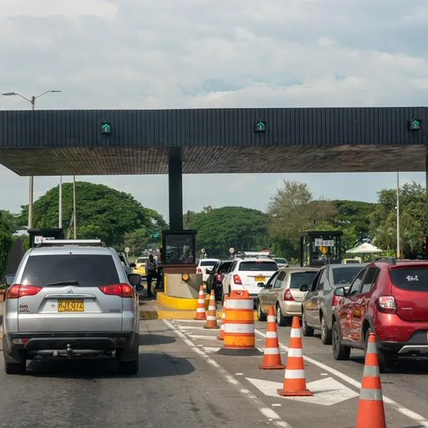 Los peajes podrían subir pronto en Colombia por déficit fiscal del Gobierno de Gustavo Petro y revelan que tarifa incrementaría un 9,28 %.