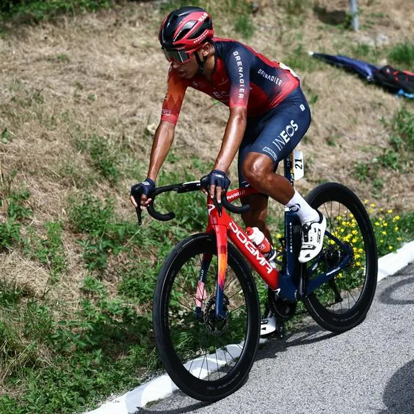 Egan Bernal quedó mal luego de la cuarta etapa del Tour de Francia.
