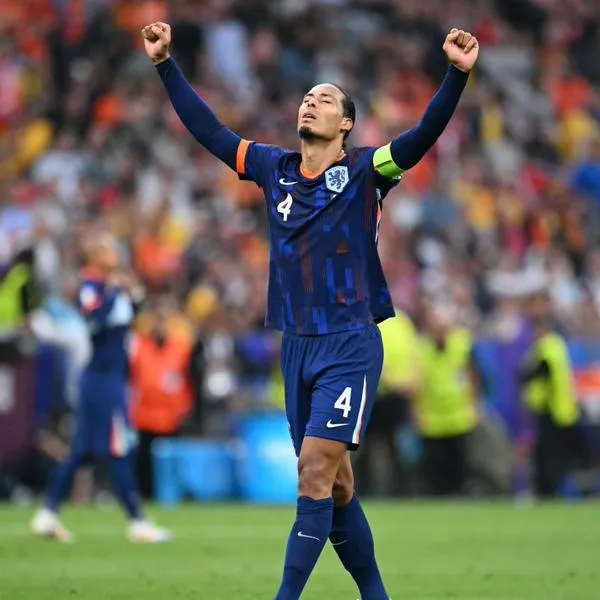 Países Bajos continuó con paso firme a cuartos de final: goleada 3-0 a Rumania en Eurocopa