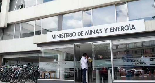 Presunto acoso laboral y falta de rigor técnico enlodan al Ministerio de Minas y Energía de Colombia