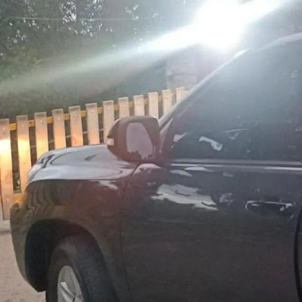 Vehículo de la UNP asignado a la presidencia fue atacado.