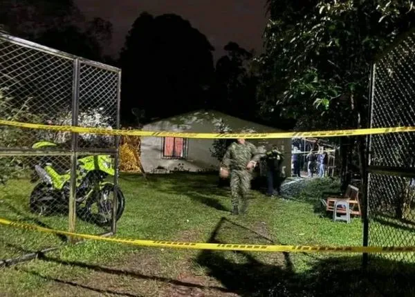 Denuncian extorsiones a la comunidad y comercio de Rionegro tras masacre de 7 personas