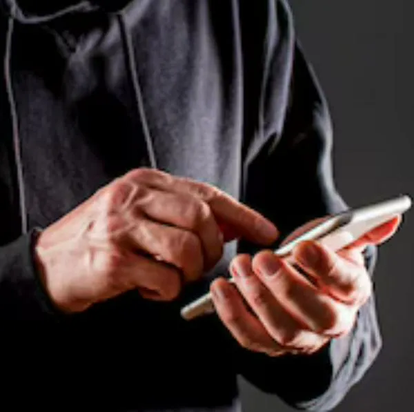 Robo de celulares: ladrones le dispararon a hombre que se opuso a atraco