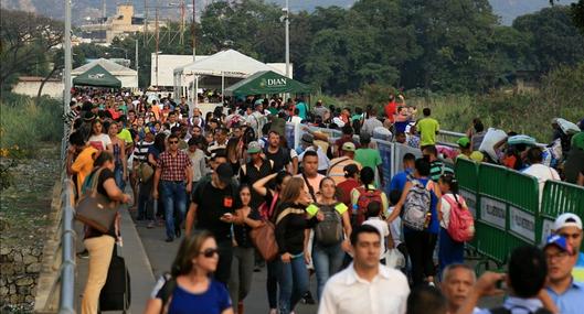 Colombia lanza proyecto de «visados circulares» para mejorar la calidad de vida laboral de migrantes venezolanos