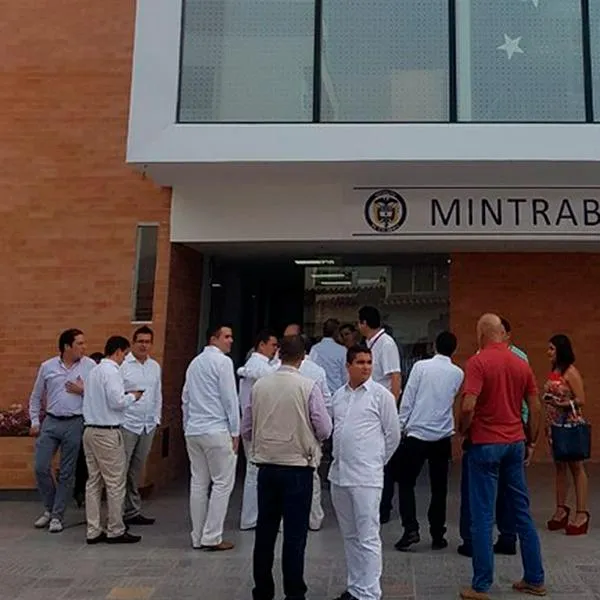 MinTrabajo y sindicatos acordaron reanudar labores tras el paro el 9 de julio