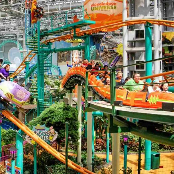 Foto de Mall of America, en nota de cómo es el centro comercial más grande de EE. UU., igual a 54 canchas del Campin