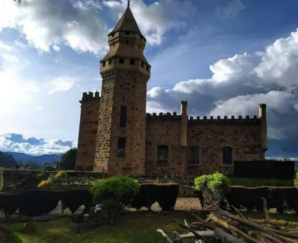 Festival de música que se celebraría en el Castillo Marroquín, cancelado tras muerte de una persona