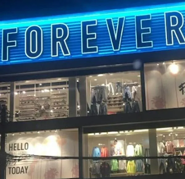 Forever 21 se va de Colombia