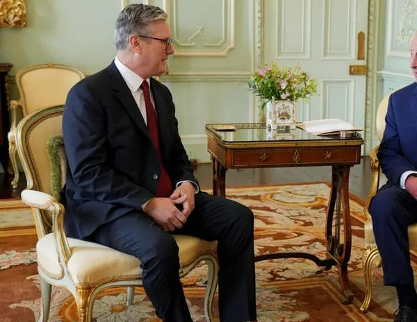 Reino Unido: Keir Starmer, laborista, nombrado primer ministro