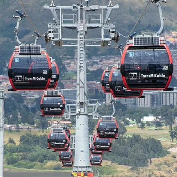 Transmicable suspendido por lluvias.