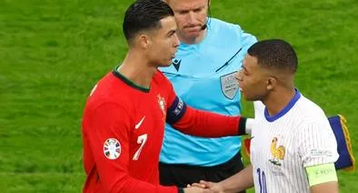 Francia, que elimina a Portugal en la Eurocopa; Mbappé le ganó el duelo a Ronaldo