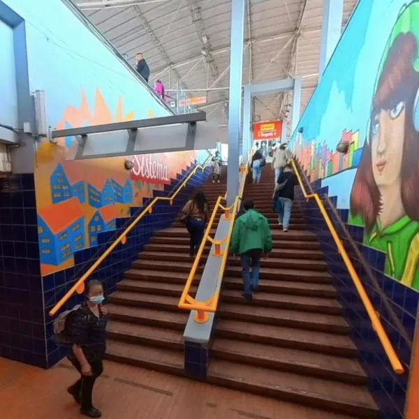 Historia de supuesto portal multiverso en Portal Usme de Transmilenio