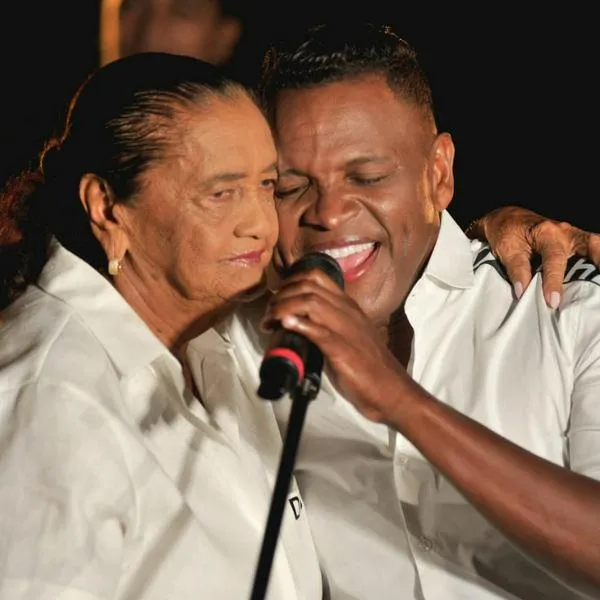 El negocio que montó Doña Hilda, la mamá de Ómar Geles, a más de un mes de la muerte del cantante. Es reconocida en Valledupar. 