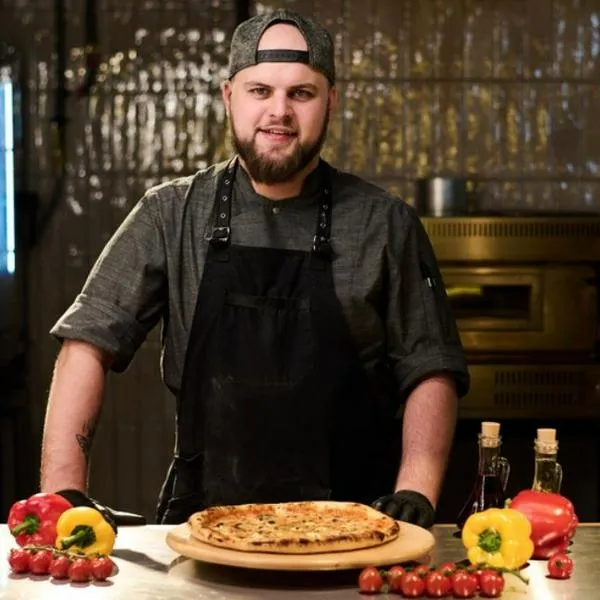 La multinacional Alsea ofrece trabajo en Archies, Domino’s Pizz y Starbucks en Bogotá y Medellín. Hay vacantes y paga $4’000.000.