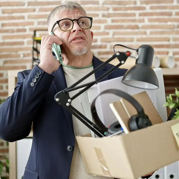 Hombres ahora están más desempleados que mujeres.