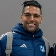 Falcao fue homenajeado en partido River Plate vs Millonarios: foto y video