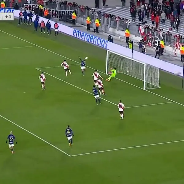 Santiago Giordana erró insólito gol con Millonarios en el empate 1-1 ante River Plate: video y detalles