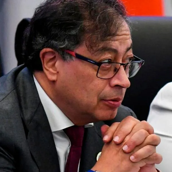 Gustavo Petro le echó la culpa a Duque por deuda que causaría recorte en inversión