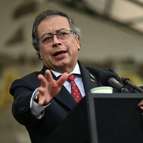 Presidente Gustavo Petro sugiere a tercera edad salir a marchar por reforma pensional