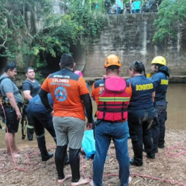 Trágica muerte en Carmen de Apicalá (Tolima): padre e hijo murieron al hundirse en remolino de agua y ahogarse por inmersión en una quebrada del municipio.