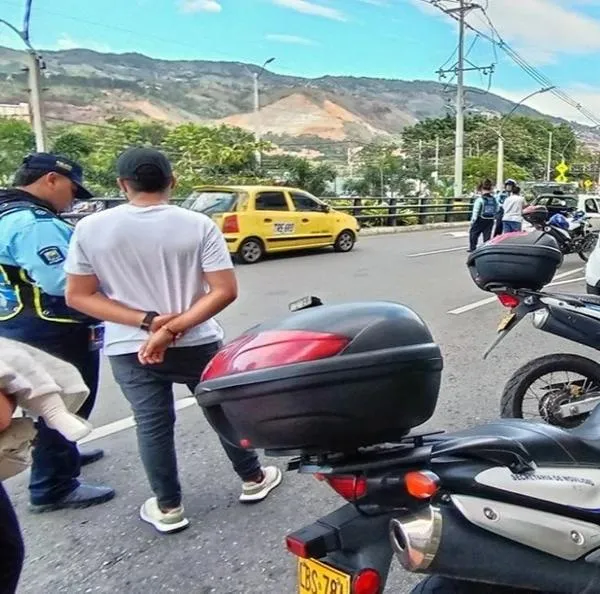 Indignación en Barbosa por agresión de un conductor embriagado a un agente de tránsito