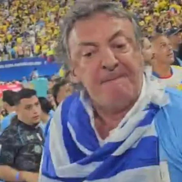 Pelea entre hinchas de Uruguay y Colombia fue armada por un adulto mayor