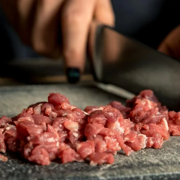 Cae matadero de grupo criminal que vendía carne en condiciones insalubres y no era de res
