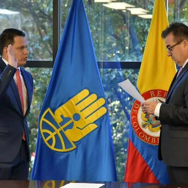 Olmedo López y Sneyder Pinilla aceptaron orden de reclusión anunciada por Fiscalía 