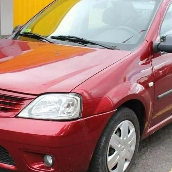 Carros usados baratos en Colombia de Renault y Chevrolet que cuestan menos de 20 millones de pesos (Clio, Logan, Aveo y Optra).
