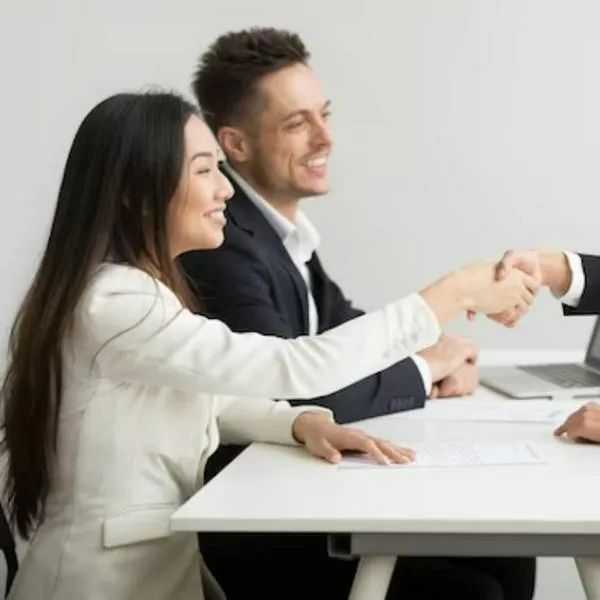 Vacantes de empleo del sector hotelero en Dubái para colombianos, estos son los requisitos