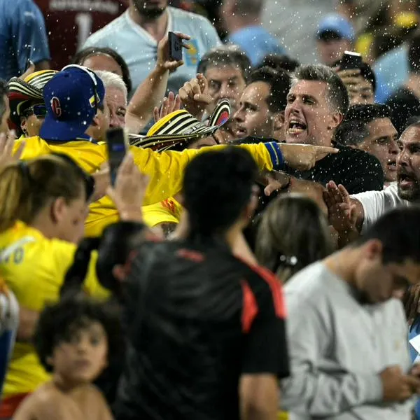 Pelea de colombianos con uruguayos