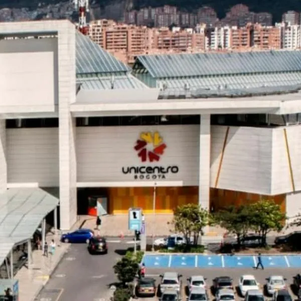 Unicentro en Bogotá anunció cambios en el centro comercial y se verándentro de 2 meses. Además, se confirmaron las primeras 3 marcas que llegarán. 