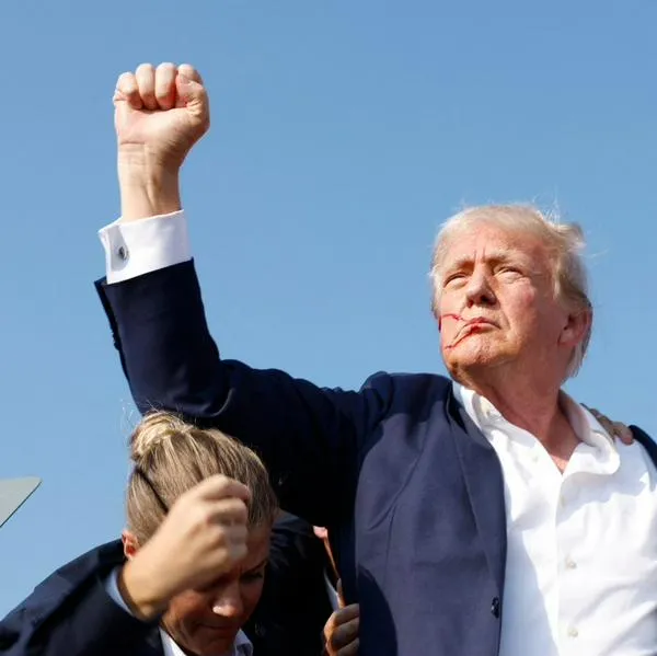 Atentado contra Donald Trump en acto de campaña.