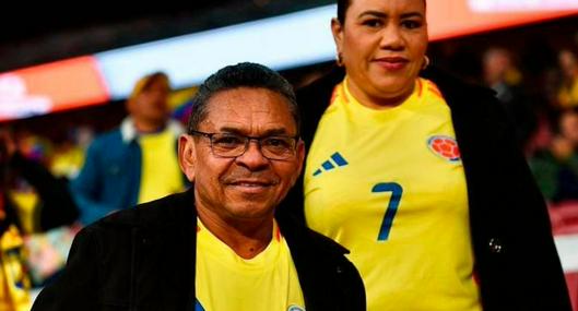 Luis 'Mane' Díaz armó 'parrandón' en Miami y cantó sentidos versos a la Selección Colombia