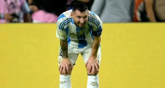 Lionel Messi quedó con el tobillo hinchado luego de salir de la final de la Copa América contra Selección Colombia.