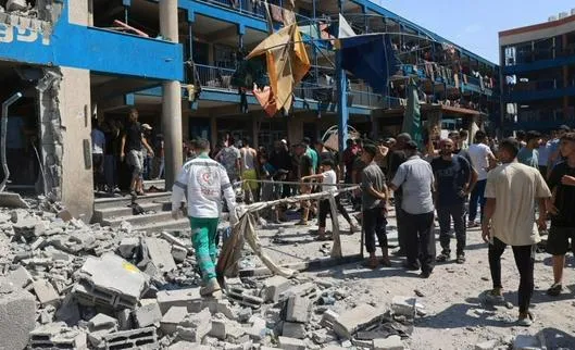 Fallecen 15 personas en un nuevo bombardeo contra una escuela en Gaza
