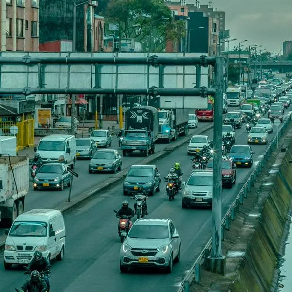 Dueños de carros y motos en Bogotá: sí hay pico y placa y más que los afectan.