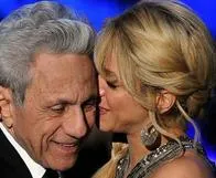 Revelan si el papá de Shakira volvió a ser hospitalizado en clínica de Barranquilla