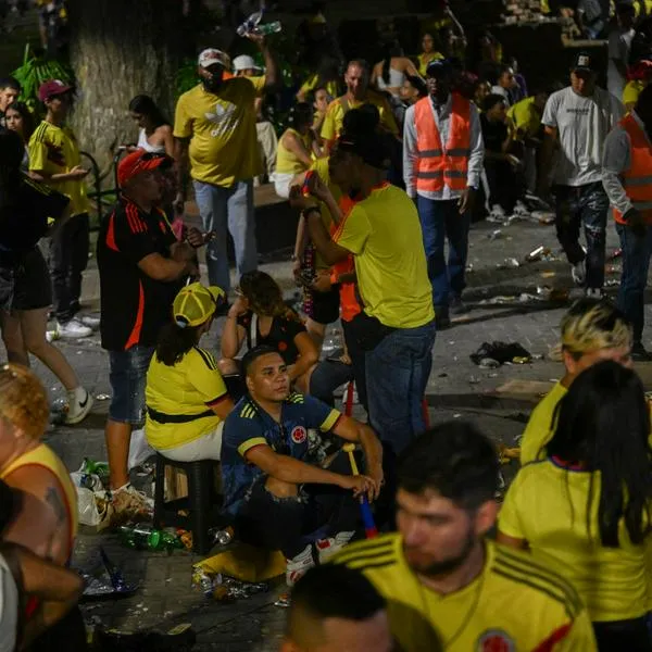 Jugadores no llegarán a Colombia para estar con los hinchas.