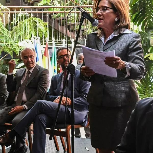 Revelan los nombres de posibles candidatos para reemplazar a Margarita Cabello