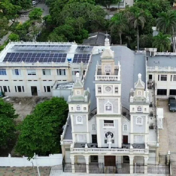 Sacerdote en Barranquilla le ganó batalla a altas tarifas de energía: se ahorrará un 98%