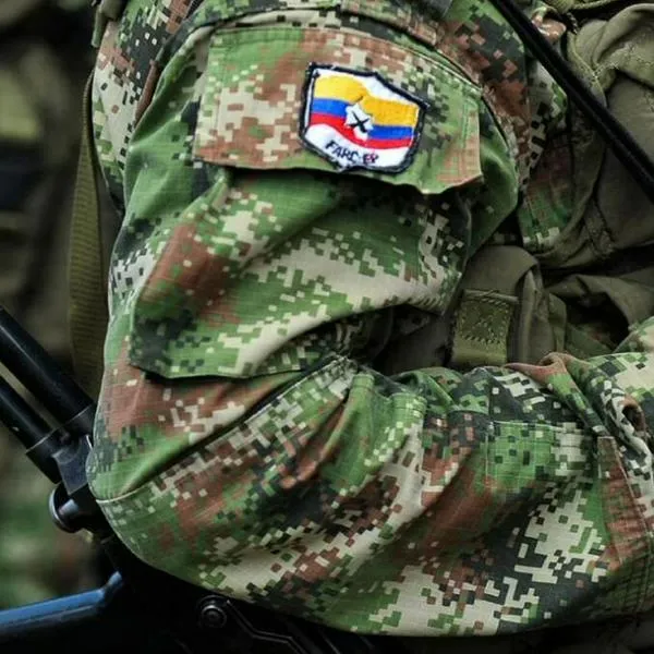 “Cop-16 fracasará aunque militarice con gringos la ciudad”: Farc-EP a Petro