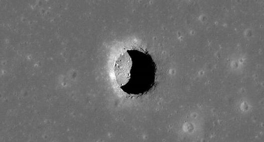 Encuentran la primera cueva subterránea que sería accesible en la Luna 