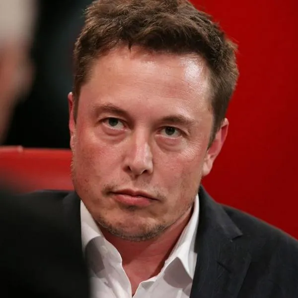 Elon Musk mueve sedes de empresas por una ley que no le gustó en California